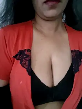 Snapshot of Deepa_Sharma143 chatting on May 7, 2026, 1:55 am Deepa Sharma143 online show from May 7, 2026, 1:55 am