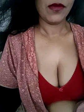 Snapshot of Deepa_Sharma143 chatting on May 11, 2026, 1:55 am Deepa Sharma143 online show from May 11, 2026, 1:55 am