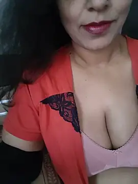 Snapshot of Deepa_Sharma143 chatting on May 21, 2026, 1:56 am Deepa Sharma143 online show from May 21, 2026, 1:56 am