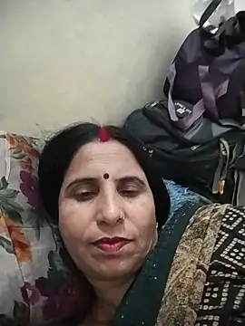 Hot liya54 online show from May 18, 2026, 7:52 pm