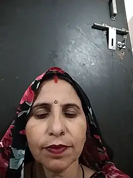 Snapshot of Hot_liya54 chatting on June 17, 2026, 4:19 pm Hot liya54 online show from June 17, 2026, 4:19 pm