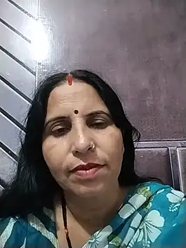 Snapshot of Hot_liya54 chatting on July 4, 2026, 10:43 am Hot liya54 online show from July 4, 2026, 10:43 am