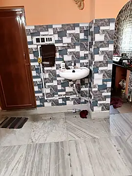 naughty nataasa online show from February 17, 2026, 8:00 am