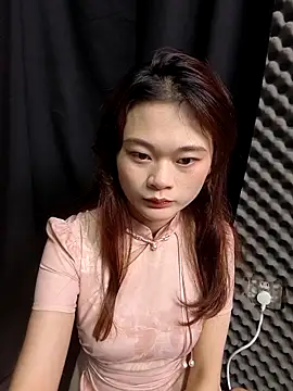 Xxq-20 online show from October 23, 2025, 8:35 am