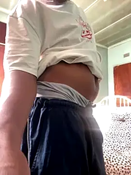 Snapshot of lickthatdickk chatting on December 5, 2025, 2:58 pm lickthatdickk online show from December 5, 2025, 2:58 pm