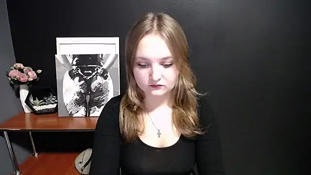 Mystic nikole online show from September 25, 2025, 12:20 pm