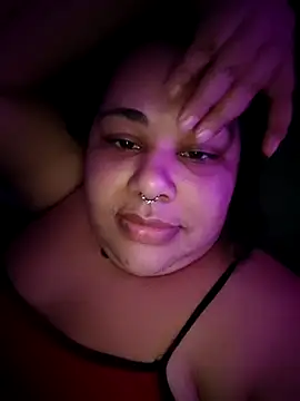 xlatinastar online show from March 10, 2026, 11:43 pm