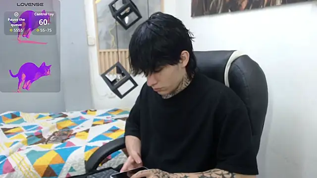 Iantwink18 online show from March 28, 2026, 9:03 pm