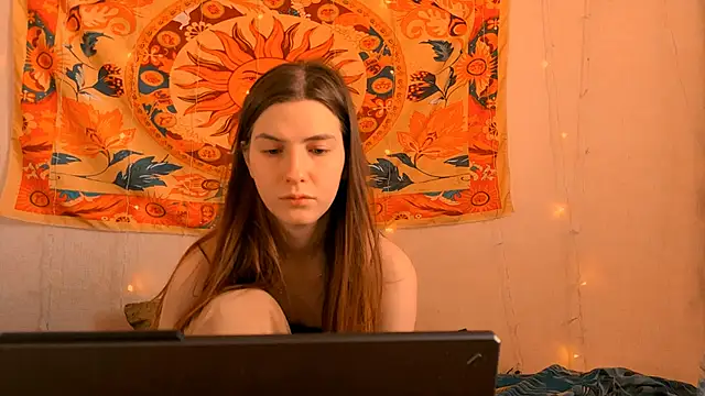 AliceCUNTach online show from March 18, 2026, 5:10 am