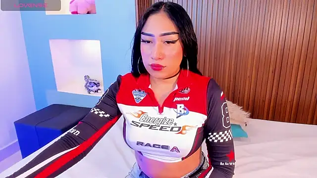 RebecaRush4 online show from October 12, 2025, 4:33 am