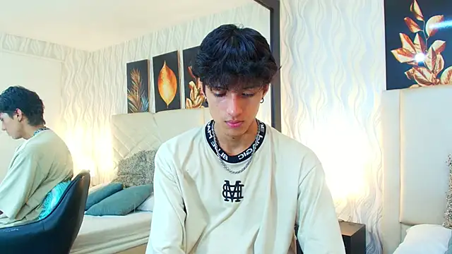 Snapshot of Lean_Portman chatting on November 19, 2025, 10:10 pm Lean Portman online show from November 19, 2025, 10:10 pm