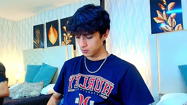 Snapshot of Lean_Portman chatting on November 28, 2025, 9:06 pm Lean Portman online show from November 28, 2025, 9:06 pm