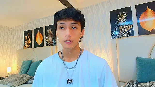 Snapshot of Lean_Portman chatting on February 3, 2026, 9:09 pm Lean Portman online show from February 3, 2026, 9:09 pm