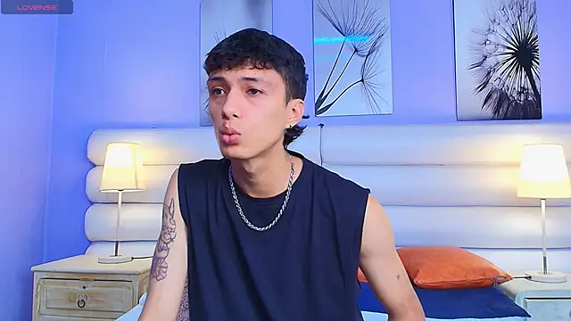 Lean Portman online show from March 18, 2026, 3:04 pm