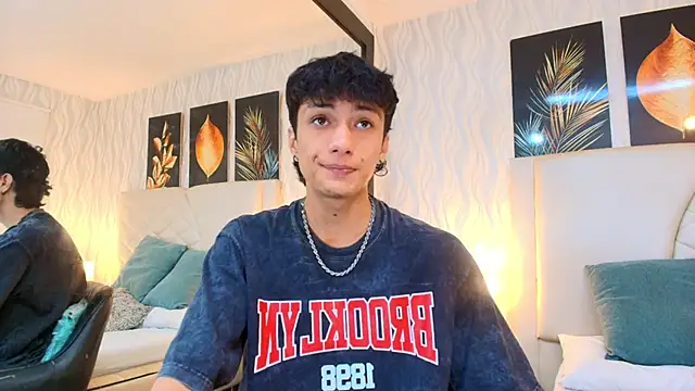 Lean Portman online show from April 20, 2026, 2:42 pm