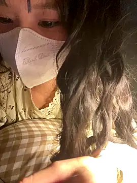 Fin-xinh18 online show from October 31, 2025, 3:57 pm