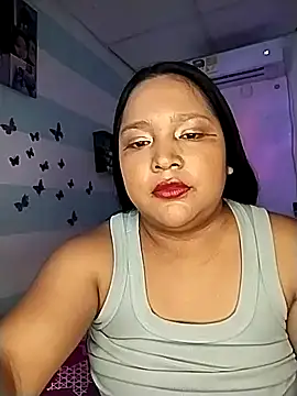 Snapshot of Angelly_ricura chatting on September 15, 2025, 2:17 pm Angelly ricura online show from September 15, 2025, 2:17 pm