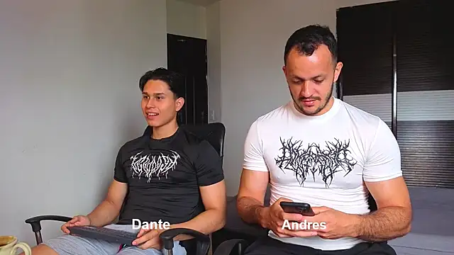 TeddyBear 07 online show from March 7, 2026, 1:52 pm