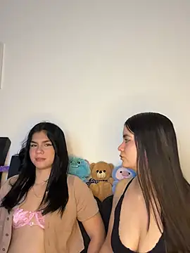 Ashley and Zoe online show from May 28, 2026, 2:14 pm