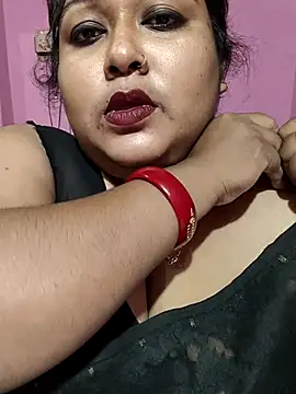 hotbhabhi011 online show from November 21, 2025, 12:04 pm