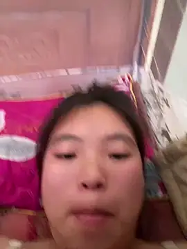 viluna online show from November 29, 2025, 5:43 am