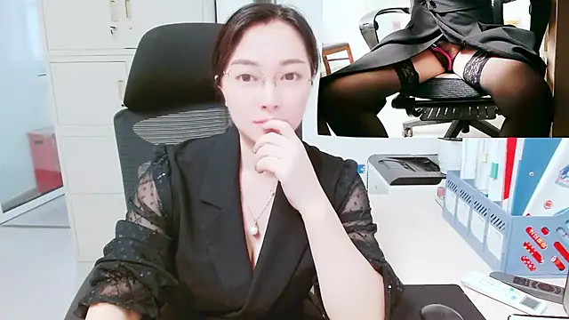 OL-Lily online show from October 14, 2025, 1:28 am