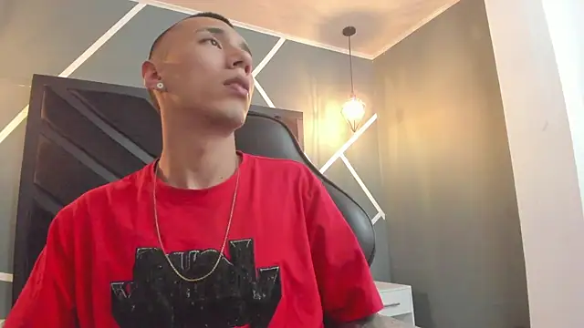 Justin Lakee online show from September 15, 2025, 11:05 pm