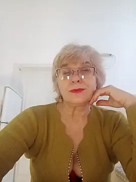 52MiaLove02 online show from January 13, 2026, 5:57 am