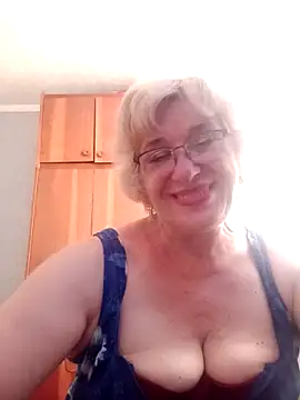 Snapshot of 52MiaLove02 chatting on June 30, 2026, 4:52 pm 52MiaLove02 online show from June 30, 2026, 4:52 pm