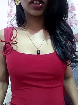 riyaroy9999 online show from April 12, 2026, 3:50 pm