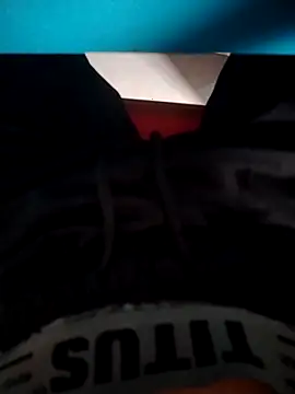 Thanhk77777 online show from November 2, 2025, 9:22 am