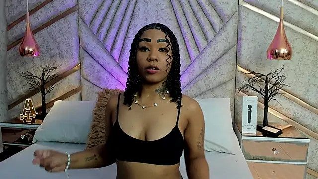 SkylerBloomm online show from March 17, 2026, 3:44 am