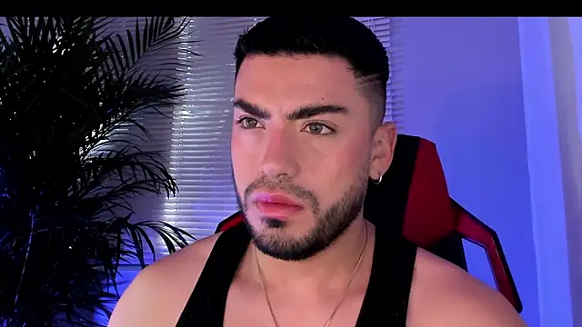 Alexander Diiaz online show from October 16, 2025, 2:51 pm