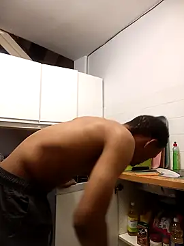 fitsexyman online show from January 11, 2026, 8:47 pm