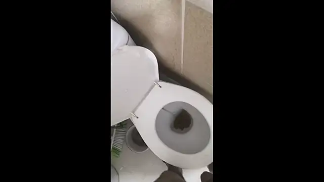 sisman31 online show from November 6, 2025, 8:32 pm