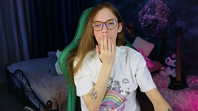 Snapshot of artass2 chatting on February 13, 2026, 12:50 am artass2 online show from February 13, 2026, 12:50 am