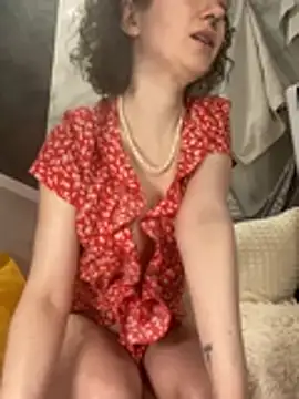 Snapshot of Kitty_Kisss chatting on February 5, 2026, 8:30 am Kitty Kisss online show from February 5, 2026, 8:30 am