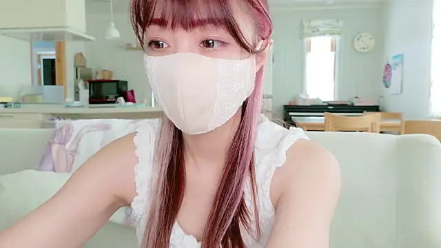 SUZU 1201 online show from January 17, 2026, 1:21 am