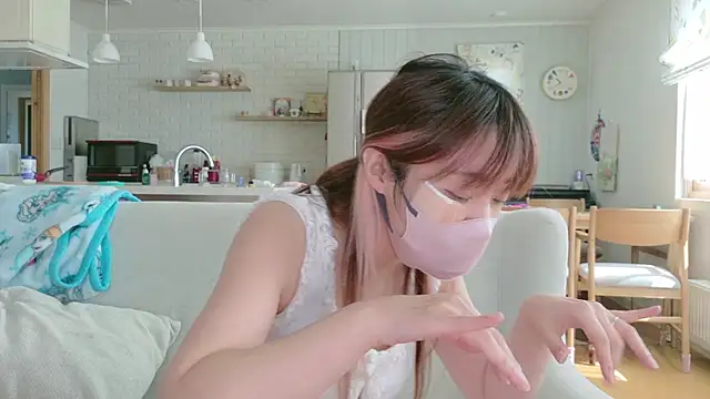Snapshot of SUZU_1201 chatting on April 19, 2026, 1:38 am SUZU 1201 online show from April 19, 2026, 1:38 am