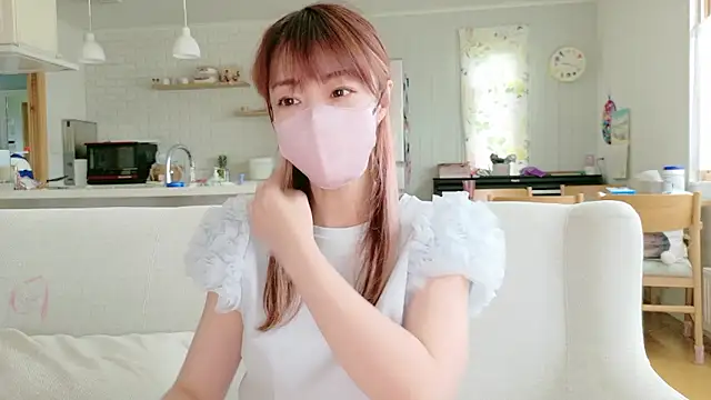 Snapshot of SUZU_1201 chatting on May 26, 2026, 12:17 am SUZU 1201 online show from May 26, 2026, 12:17 am