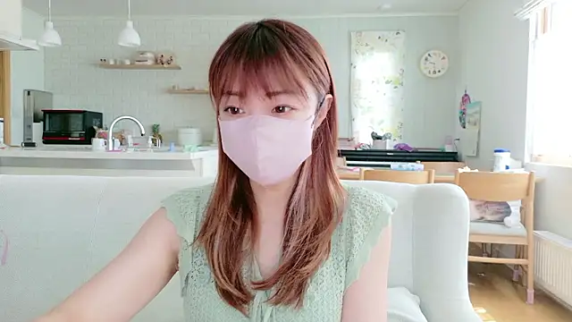 Snapshot of SUZU_1201 chatting on May 27, 2026, 12:29 am SUZU 1201 online show from May 27, 2026, 12:29 am
