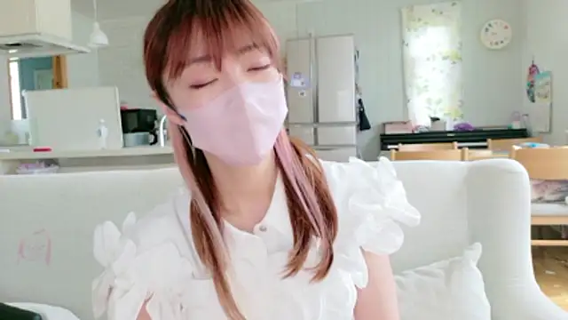 Snapshot of SUZU_1201 chatting on May 31, 2026, 12:41 am SUZU 1201 online show from May 31, 2026, 12:41 am