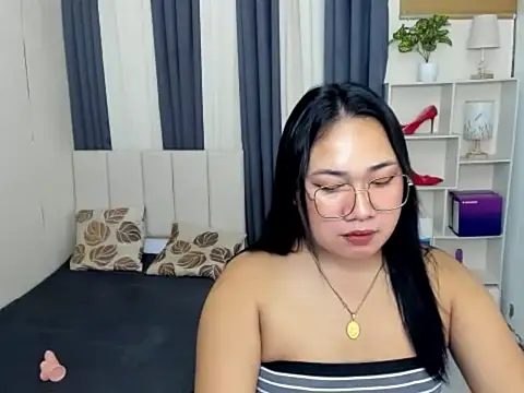 TsUncutKaren online show from January 15, 2026, 6:07 am