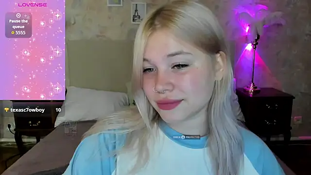 Diana Dream online show from November 27, 2025, 9:17 pm