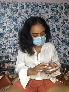 Snapshot of yours_sugar_babe chatting on October 24, 2025, 10:33 am yours sugar babe online show from October 24, 2025, 10:33 am