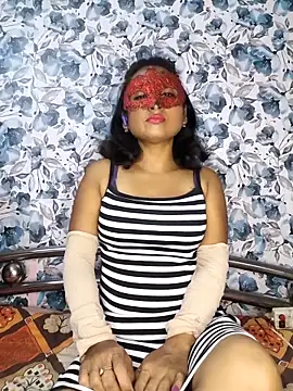 Snapshot of yours_sugar_babe chatting on November 16, 2025, 2:55 pm yours sugar babe online show from November 16, 2025, 2:55 pm