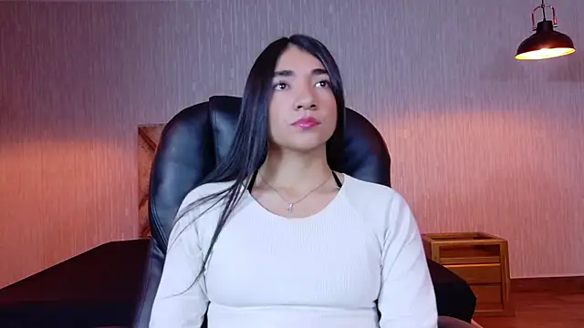 Aurora jones11 online show from November 27, 2025, 3:41 am