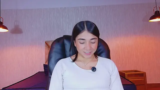 Aurora jones11 online show from December 3, 2025, 12:51 am