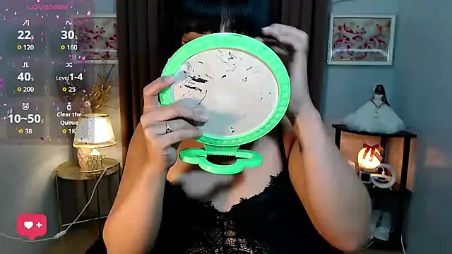 Kiethmadison Miller online show from September 26, 2025, 6:39 am