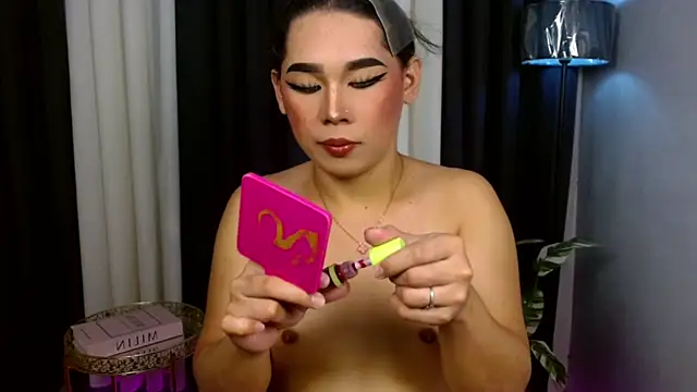 Kiethmadison Miller online show from October 12, 2025, 7:18 am